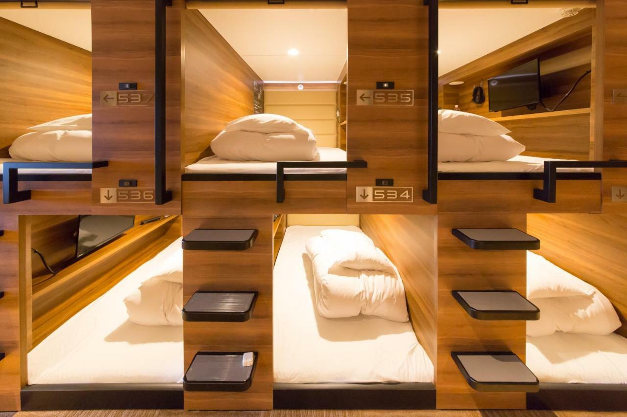Sauna & Capsule Amza Osaka Exterior photo